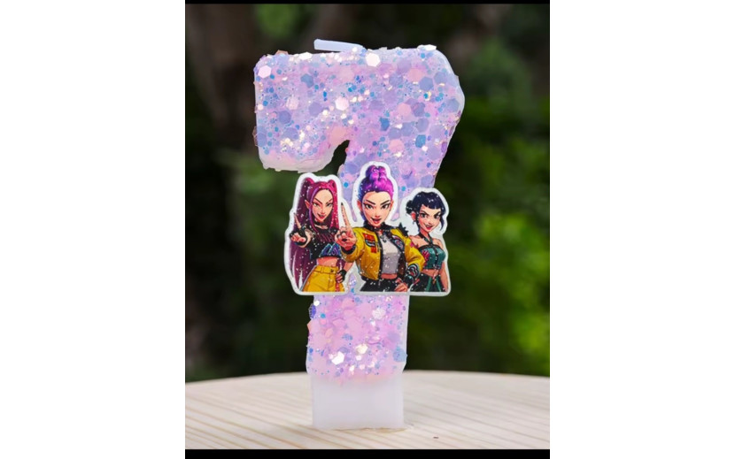 נר גליטר סיפרה 7 דגם קיי פופ