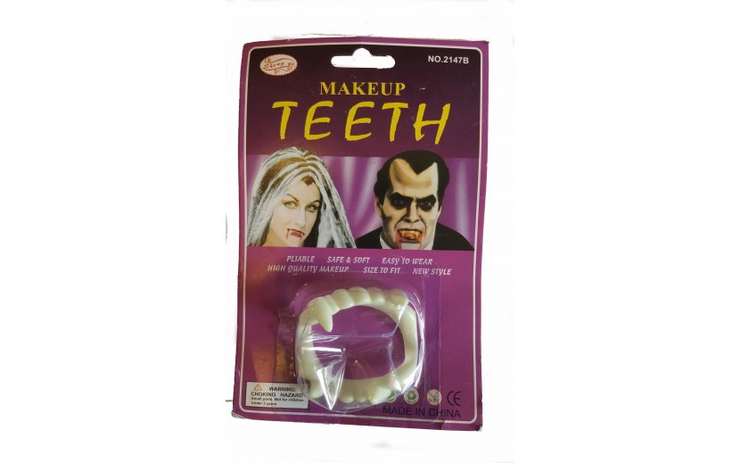 שיני ערפד זוהרות