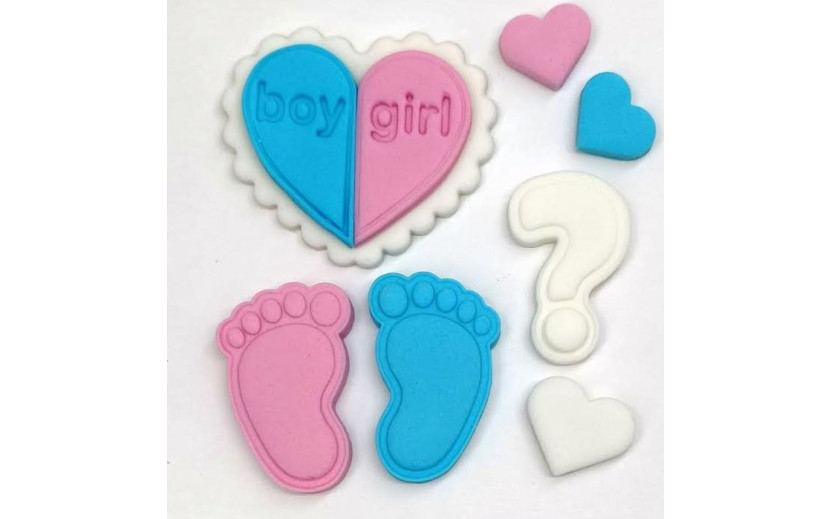 קישוט Boy/Girl לעוגה מבצק סוכר