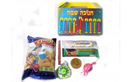 מארז חנוכה מלא ממתקים