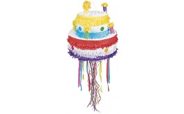 פיניאטה בצורת עוגה עם נרות 