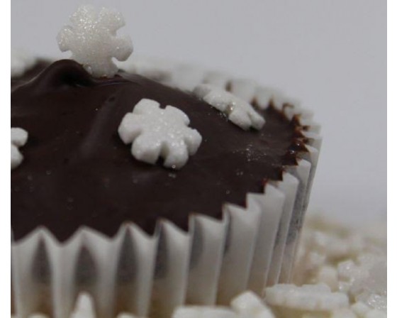 סוכריות דגם פתיתי שלג מוכסף פרוזן